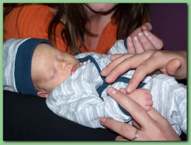 602x451 pixels (30K)